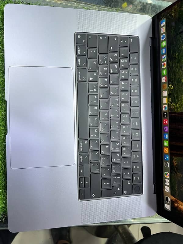 MacBook M1 Pro 2021 4