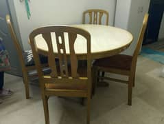 dinning table for sale urgent