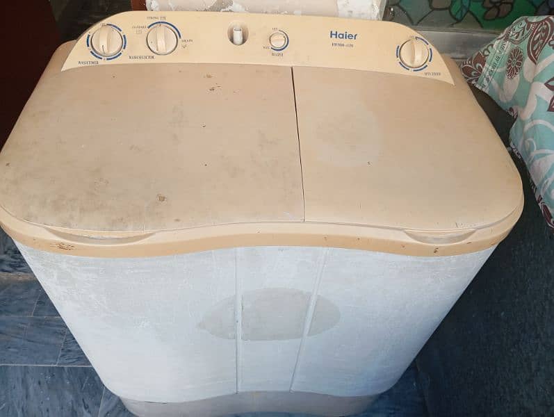 Haier washing machine with dryer 0