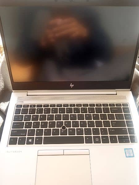 hp 840g5 16/512 1