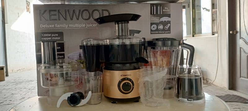 KENWOOD FOOD FACTORY Juicer, Chopper, Grinder mixer All in 1 Processor 4