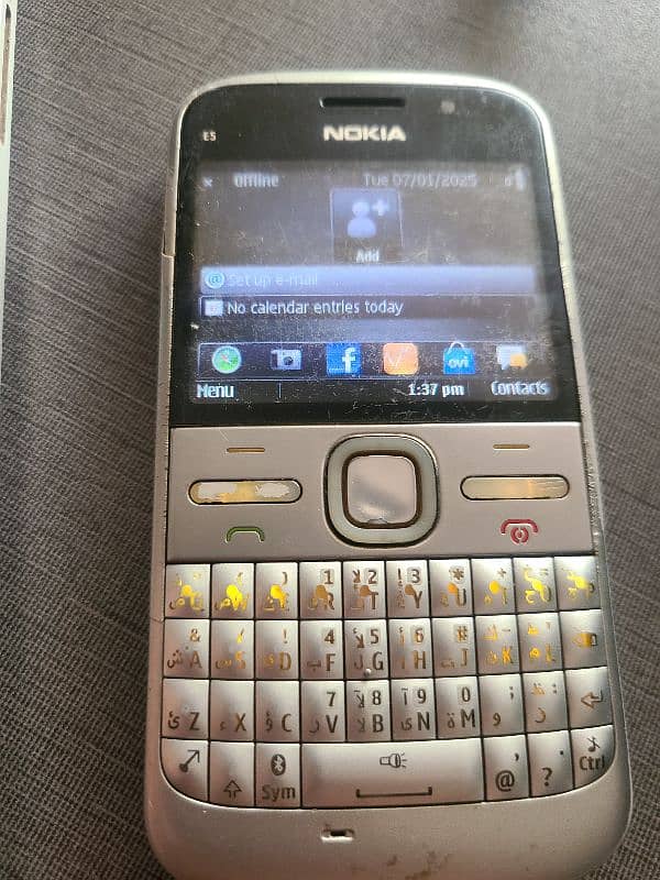 Nokia e5 0