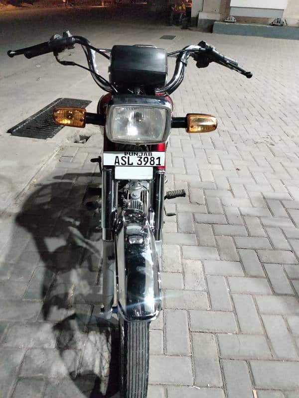 Honda CD70 model 2023 Rawalpindi number 03341511728 4