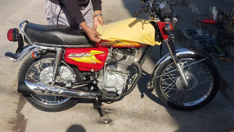 HONDA CG125 2021 | 125cc BIKE | HONDA in RAWALPINDI | LESS DRIVE 1