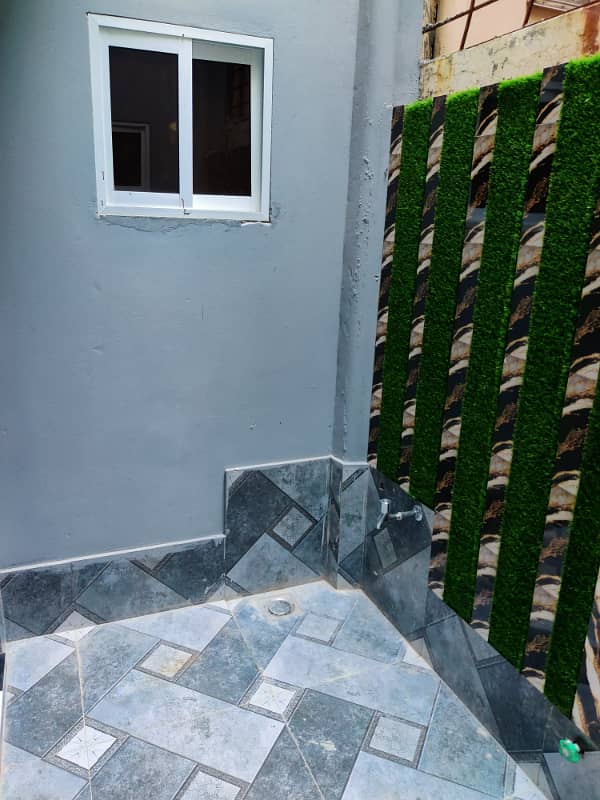 ZERO METER 5 MARLA DOUBLE STOREY HOUSE FOR SALE IN NASHEMAN IQBAL 4