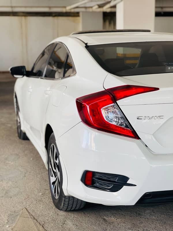 Honda Civic Oriel 2018 1