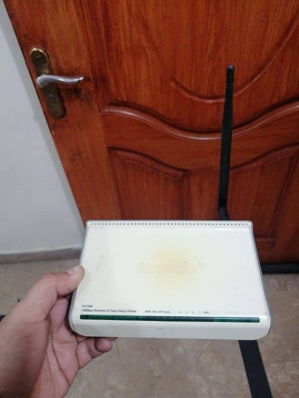 tenda wifi router 0