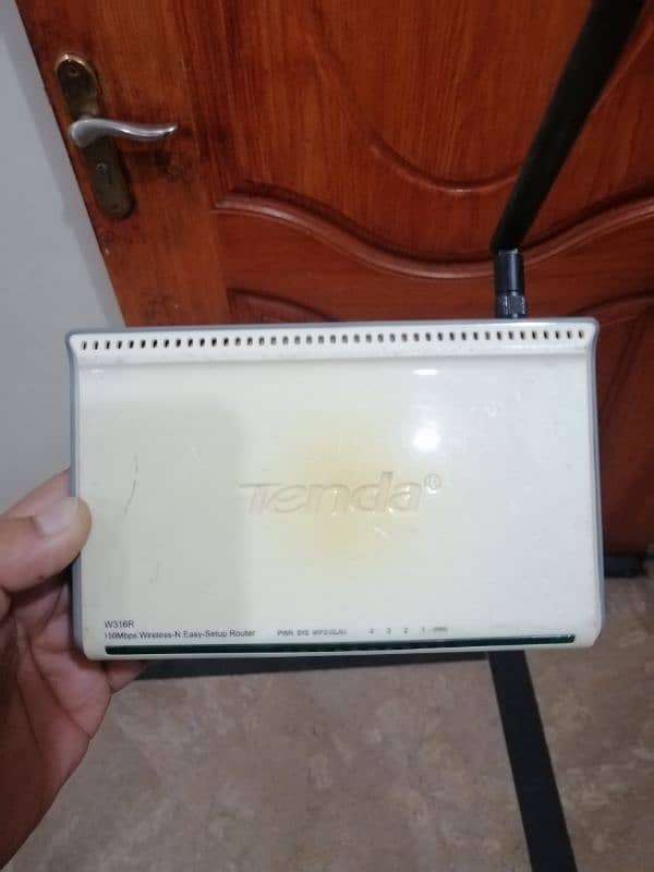 tenda wifi router 1