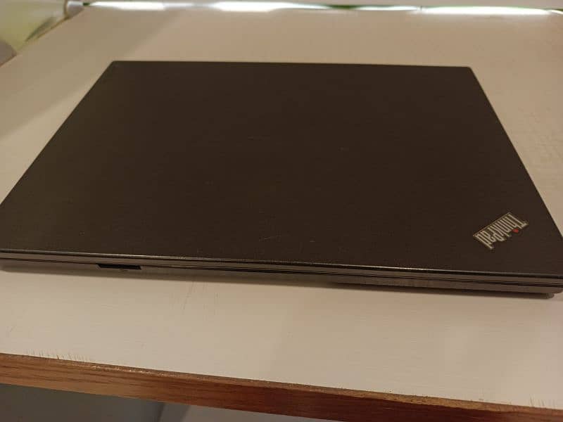 Lenovo Thinkpad i5 6th gen 6