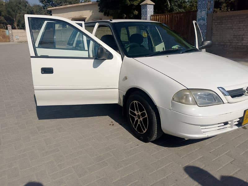 Suzuki Cultus VXR 2013 16