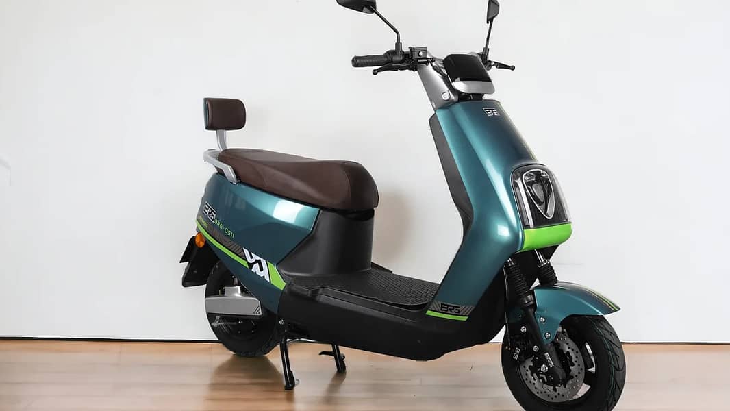 BRG EV SCOOTER DS11, Electric Bikes, Electric Scooty/scooties 2025 3