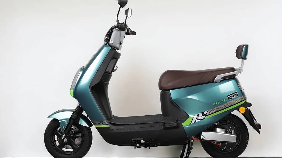 BRG EV SCOOTER DS11, Electric Bikes, Electric Scooty/scooties 2025 12