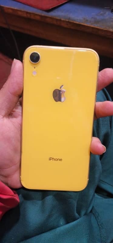 iPhone XR dual sim pta approved 128gb 0