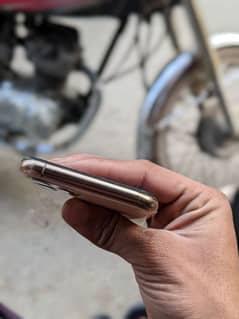 iphone 11 pro,factory lock non PTA