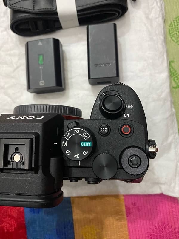 Sony a7 iv / mark 4 / a7 4 Body.  Like Brand New 2