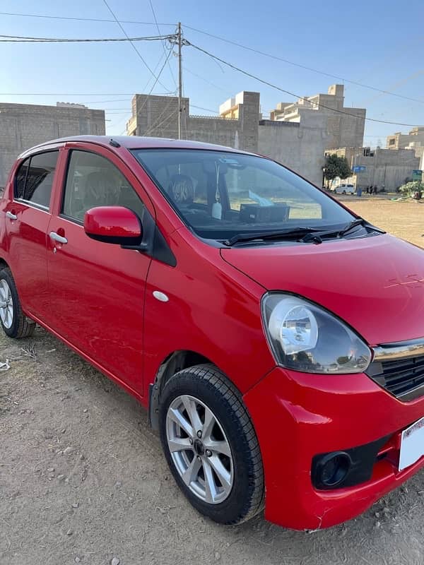 Daihatsu Mira 2015 3