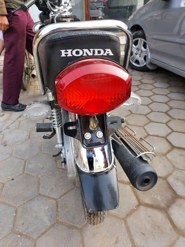 Honda cg 125 Model 2024 just like new 5