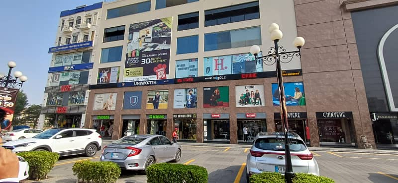 Commercial Shop For Sale In Bahria Town Lahore At Prime Location On Investor Rate 17