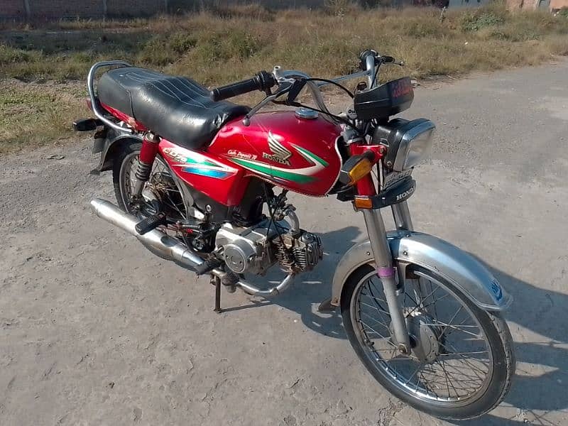 Honda CD 70 model 2015/16 03127915119 3