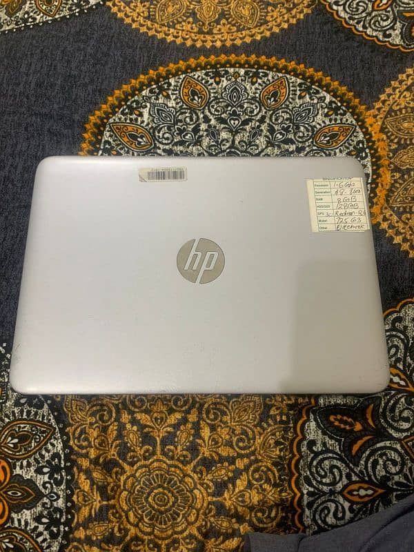 HP core i5,  Ram 8gb,  128gb Ssd 1