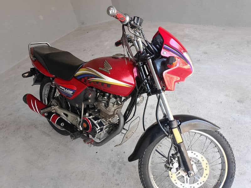 Honda deluxe 125 3