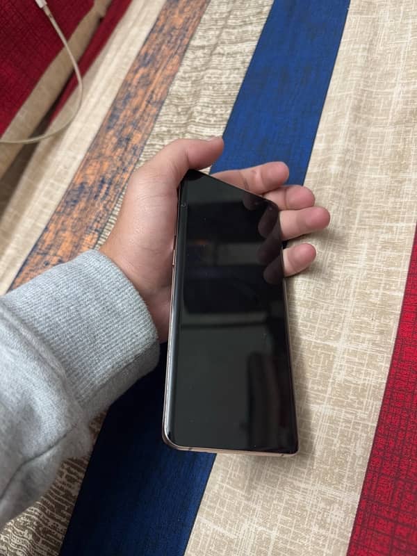 SAMSUNG GALAXY S10 5G 1