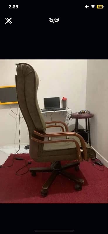 Premium Executive Boss Chair 3