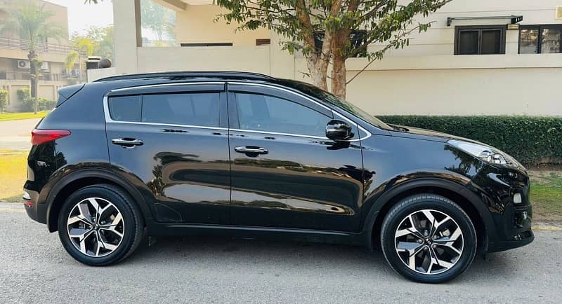 KIA Sportage 2021 1