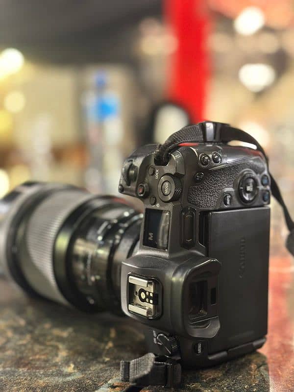 CANON EOS R MIRRORLESS DIGITAL CAMERA 4