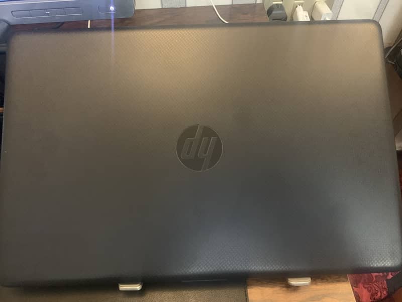 HP 15 DA2199nia Comet Lake - 10th Gen Core i7 QuadCore 12GB 1-TB HDD 2 0