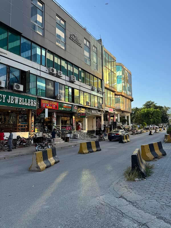 Ground Floor Shop For Sale In F-7 Markaz Islamabad 16