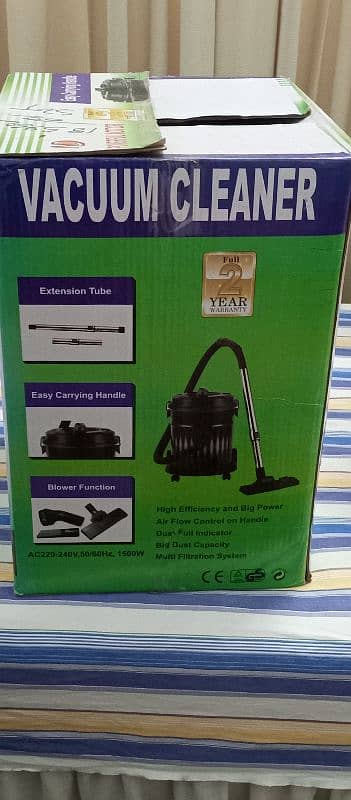 Vacuum cleaner in excellent condition 1