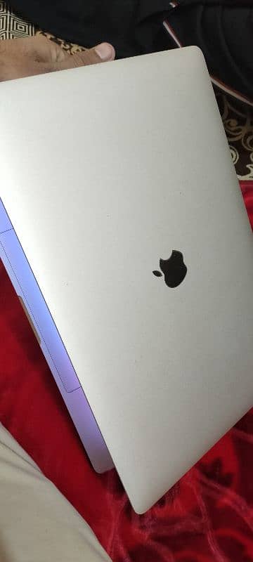 MacBook 2018 Model 2