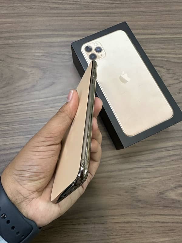 iphone11promax official pta 5