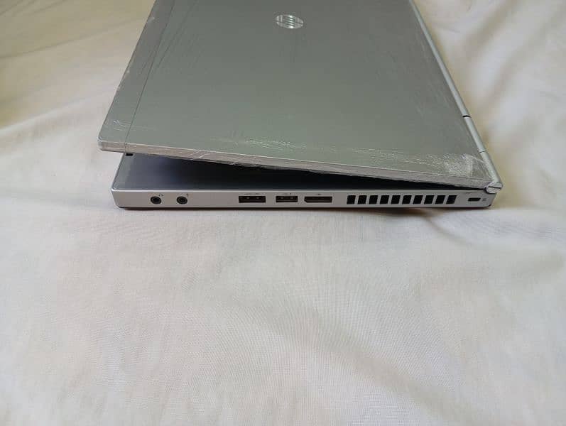 HP and Dell Laptop and Jazz Device 8