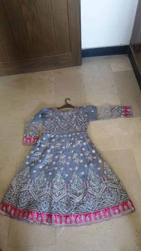 Stylish party/wedding wear grey frock for girls (size 34) 0