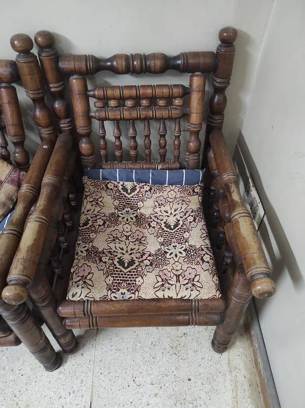 wooden sofa set / Sindhi sofa / 5 seater sofa set / Sofa set 1