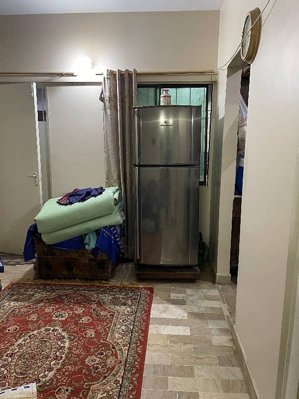 FLATE 2BAD LOUNCH 3RD FLOOR LARAIB GARDEN AVAILABLE FOR RENT 6