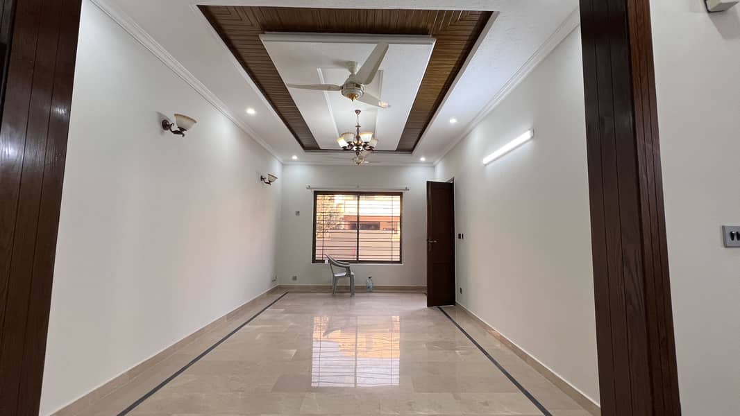 7 Marla double story house For sale in G-13 Islamabad 6