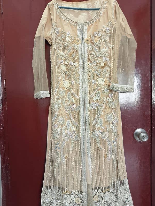 heavy embroidery suit 3