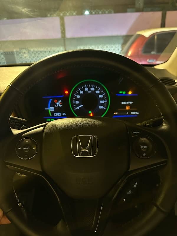 Honda Vezel 2016 2