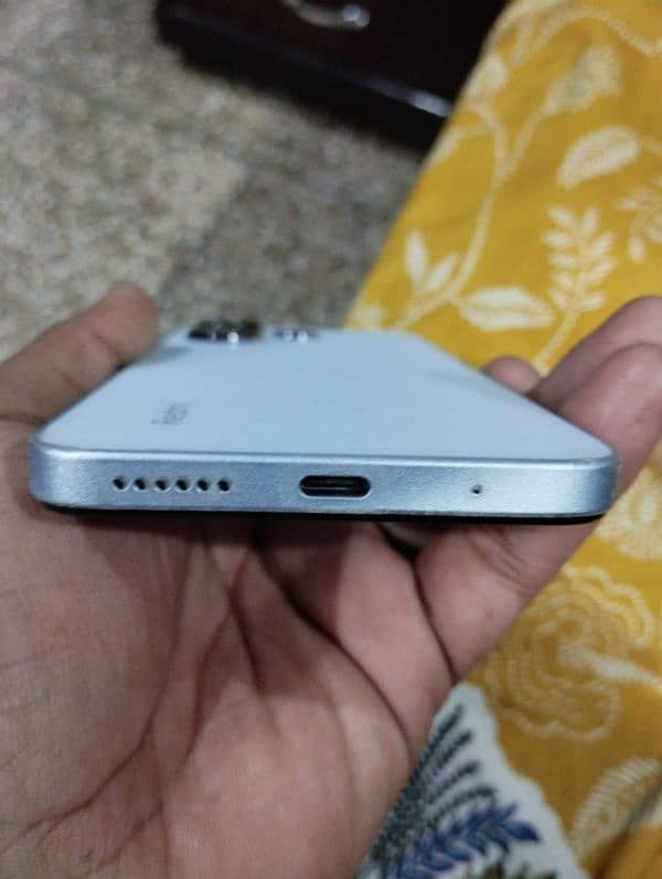 Redmi 13 all ok hai full warranty hai 0