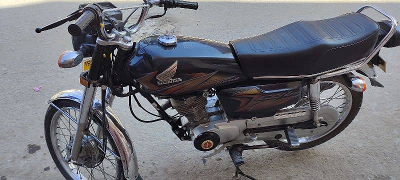 Honda 125 for sale good condition 1