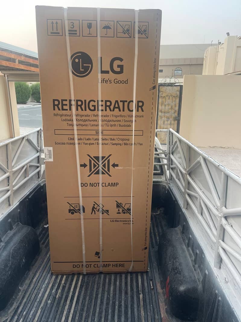 LG GR-B267JQYL Side By Side Refrigerator Refrigerator 2