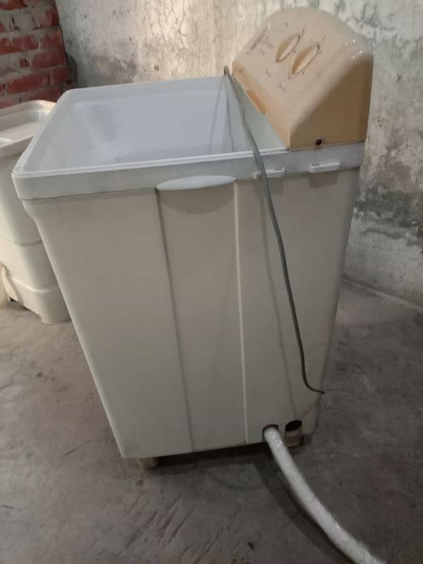 dawlance washin machine urgent for sale 03214370879 3