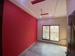 Beautiful Independent 3 Bed 2.5 Marla Full House For Rent Ali Park Near Bhatta Chowk ( Gas Available )