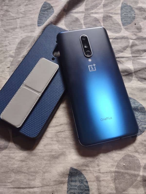 OnePlus 7 pro Sath pod for sell 1