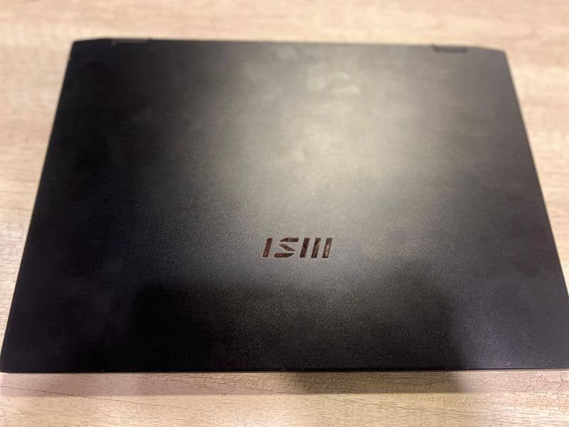 MSI Summit E16 Flip i7 11th Gen 4