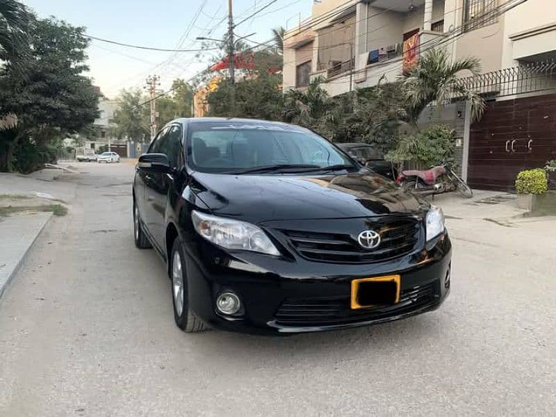 Toyota Corolla GLI model 2011 reg 2012 automatic 2