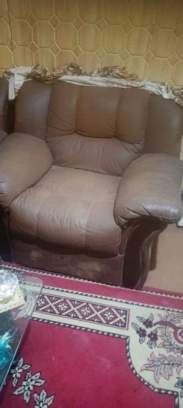 5 seater comfortable sofa 0